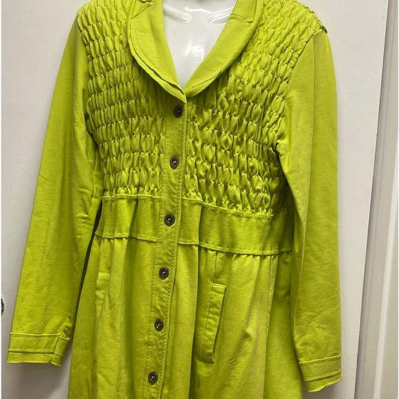 Ladies coat - Picture 2 of 2